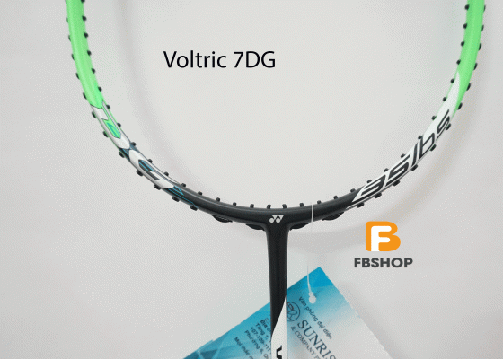 Review vợt cầu lông Yonex Voltric 7 DG
