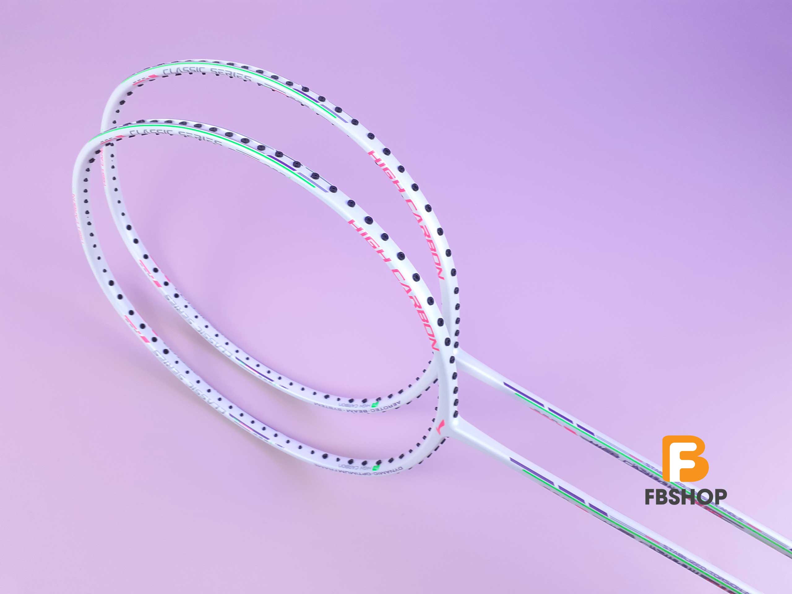 Top 8 vợt cầu lông Lining trợ lực tốt nhất cho người mới chơi