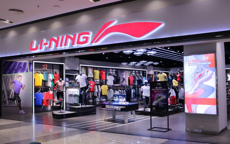 Hãng vợt cầu lông uy tín đến từ Trung Quốc: Li-Ning