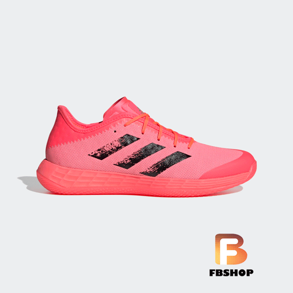 Giày cầu lông Adidas có tốt không?