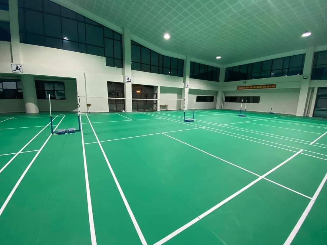 Các bước thi công một sân cầu lông