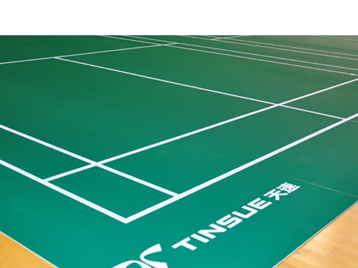 Thảm trải sân cầu lông