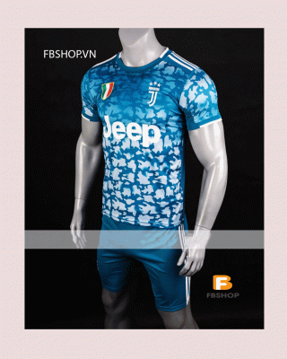 Áo Juventus loang xanh ngọc