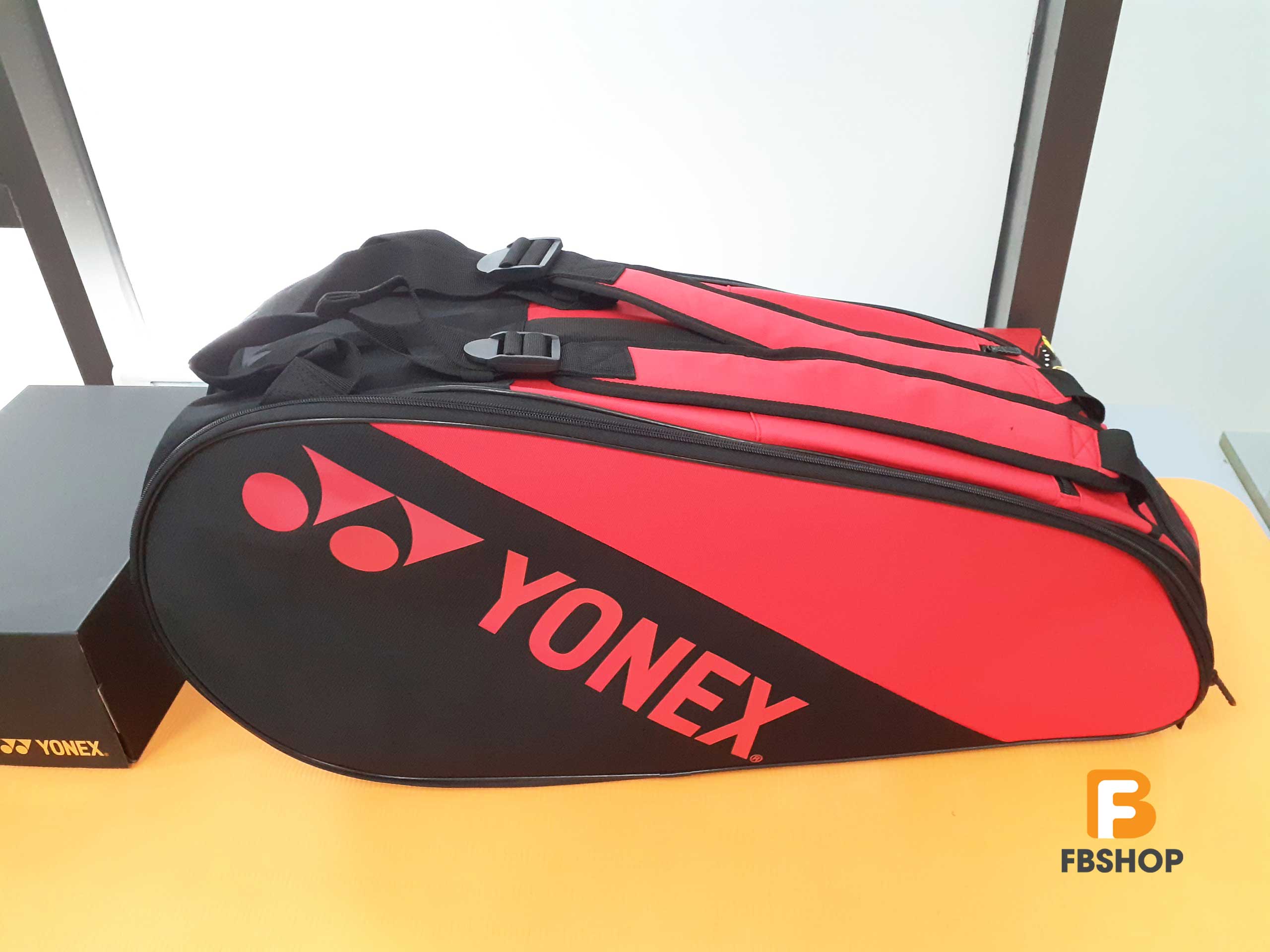 Bao vợt cầu lông Yonex 22826T chính hãng