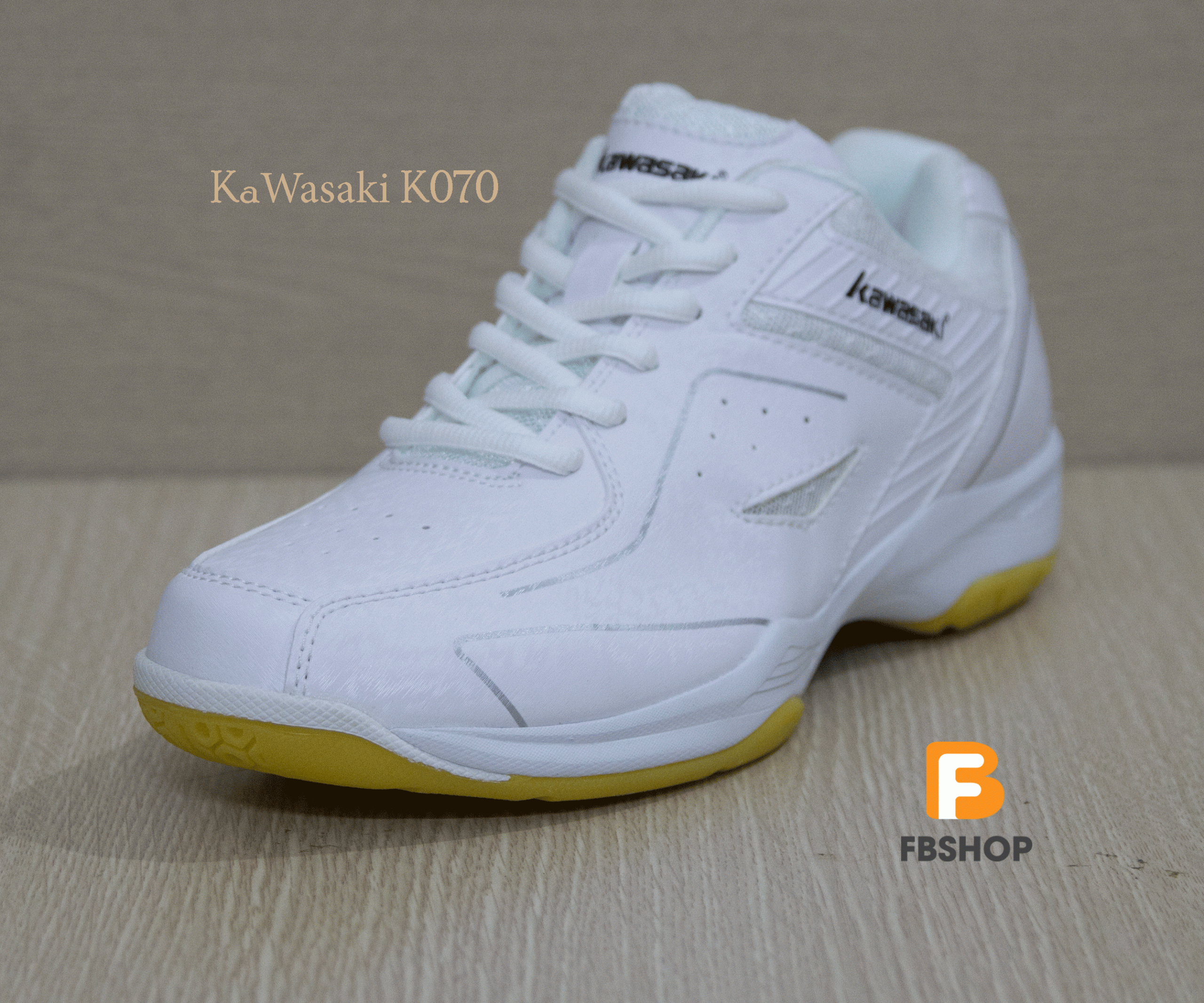 Giày cầu lông Kawasaki K070 trắng