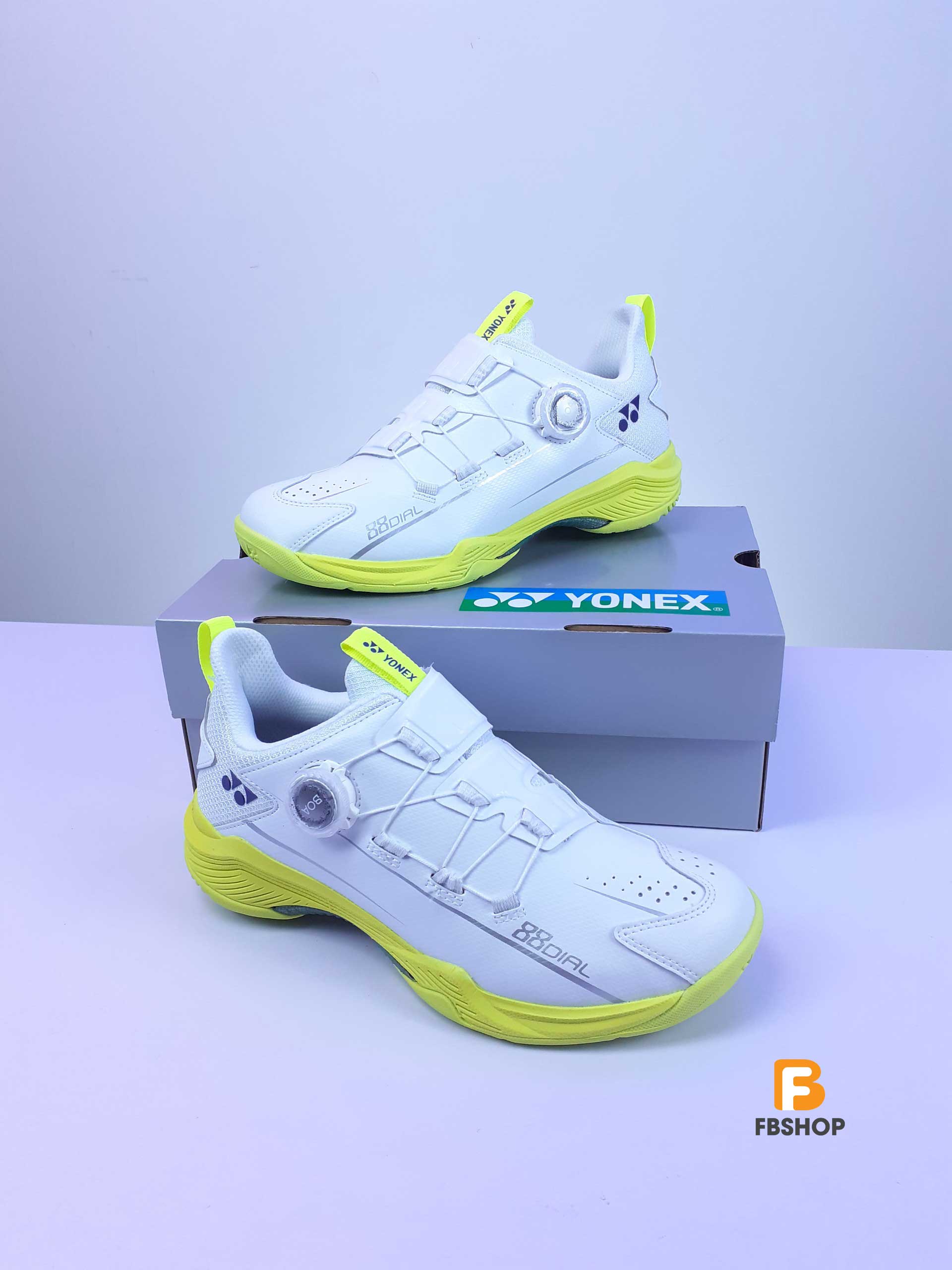 Giày Yonex 88 Dial 2 Trắng New 2023