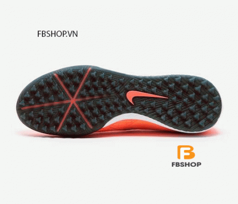 Giày bóng đá Nike Phantom VNM Zoom Pro