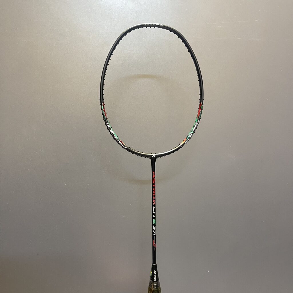 Vợt Cầu Lông Yonex Astrox Lite 37i