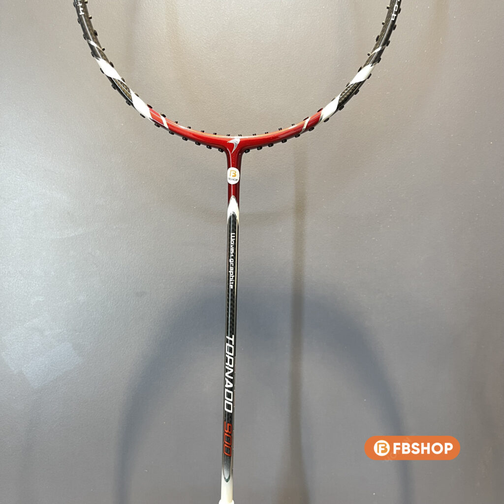 Vợt cầu lông Flypower Tornado 900 |
