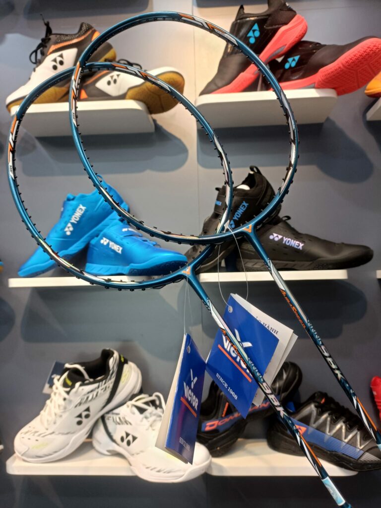 Vợt Victor Auraspeed 98K