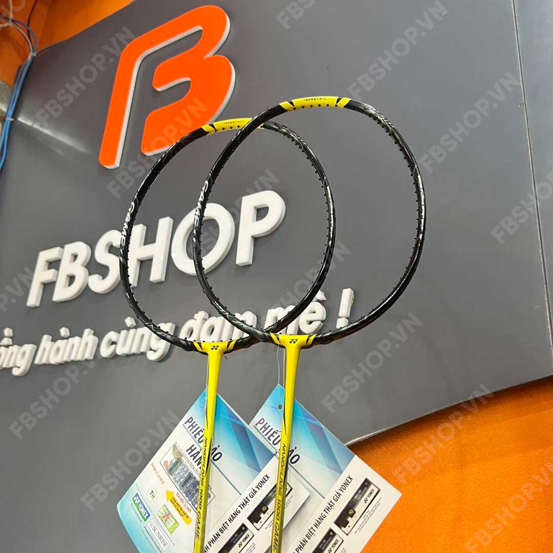 Vợt Cầu Lông Yonex Nanoflare 1000 Game với màu sắc vàng đầy nổi bật 