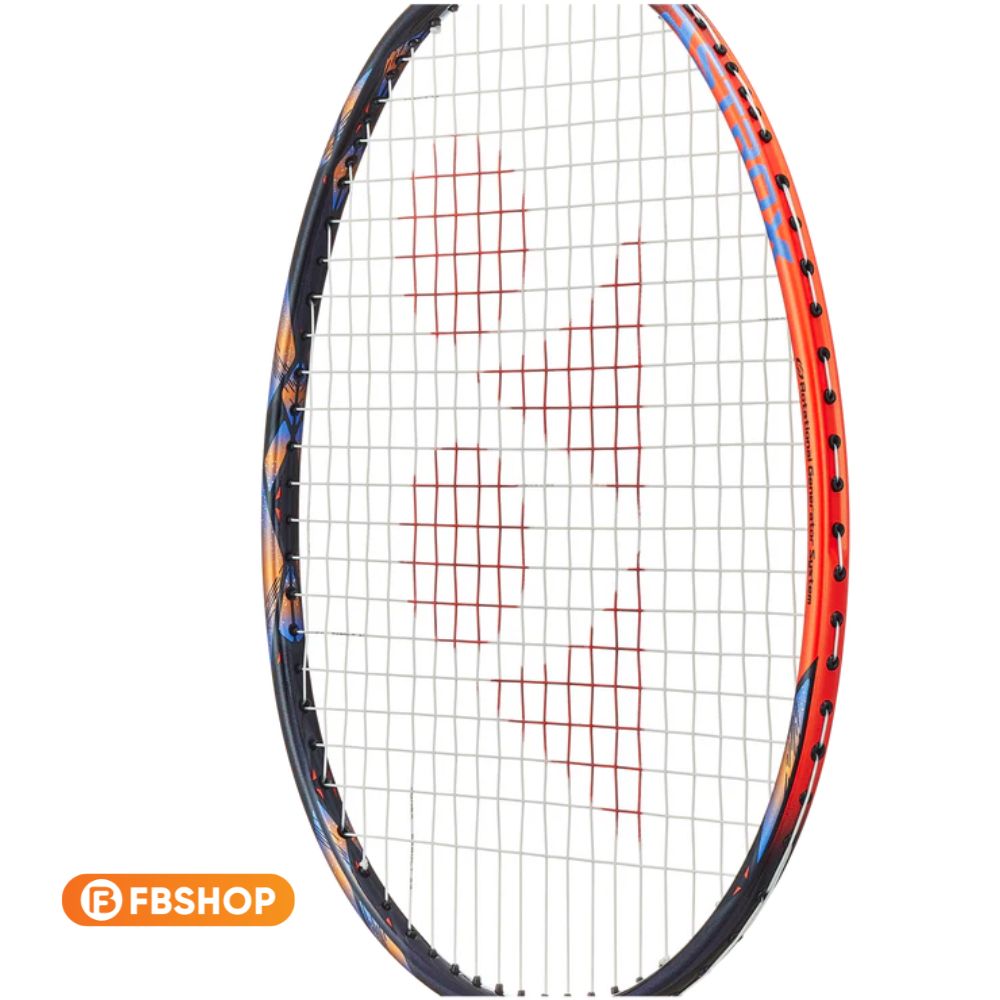 Qua trải nghiệm thực tế, Fbshop đánh giá Astrox 77 Pro là cây vợt tấn công tốt nhưng vẫn đảm bảo linh hoạt khi phòng thủ