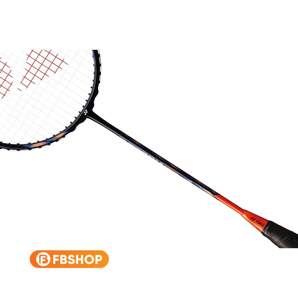 Astrox 77 Tour được Yonex ưu ái tích hợp hàng loạt công nghệ nổi bật