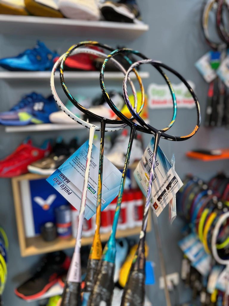 Đại lý vợt cầu lông yonex