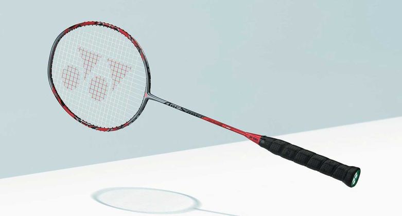Vợt cầu lông Yonex có phải lựa chọn xứng đáng cho lông thủ?