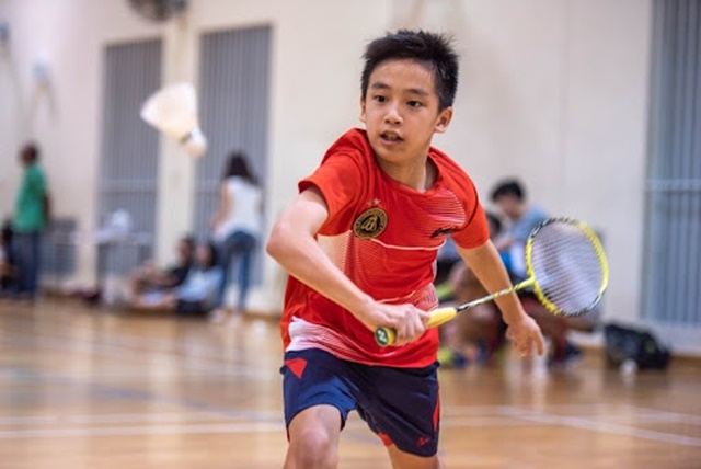 Vợt phù hợp cho bé
