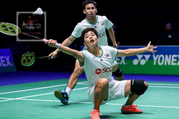 Giày cầu lông chuyên dụng