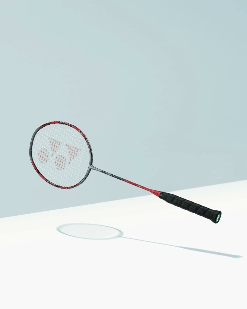 Vợt cầu lông Yonex màu đỏ Arcsaber 11 Pro