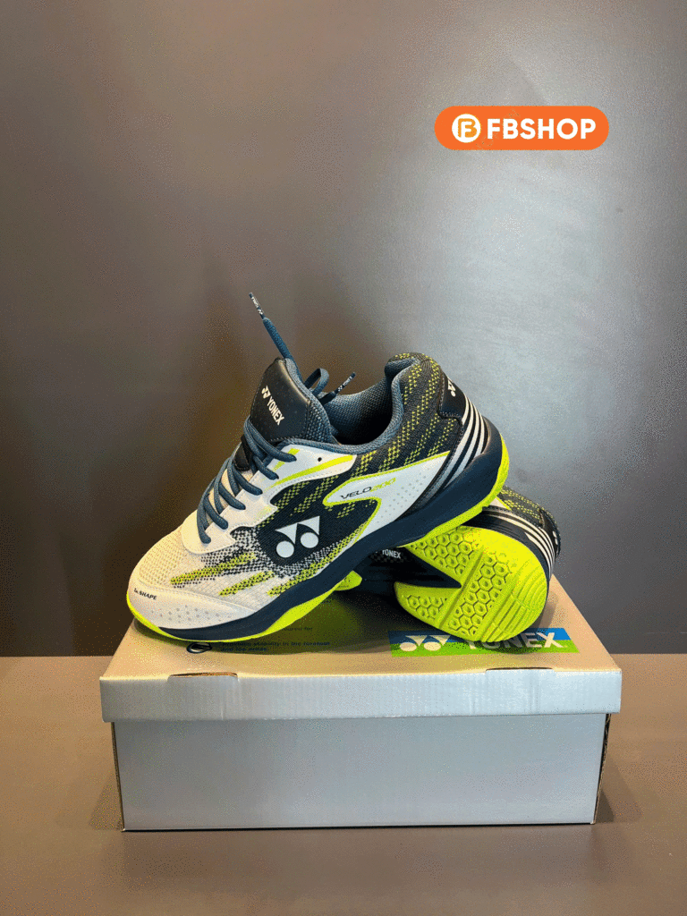 Giày cầu lông Yonex Velo 200