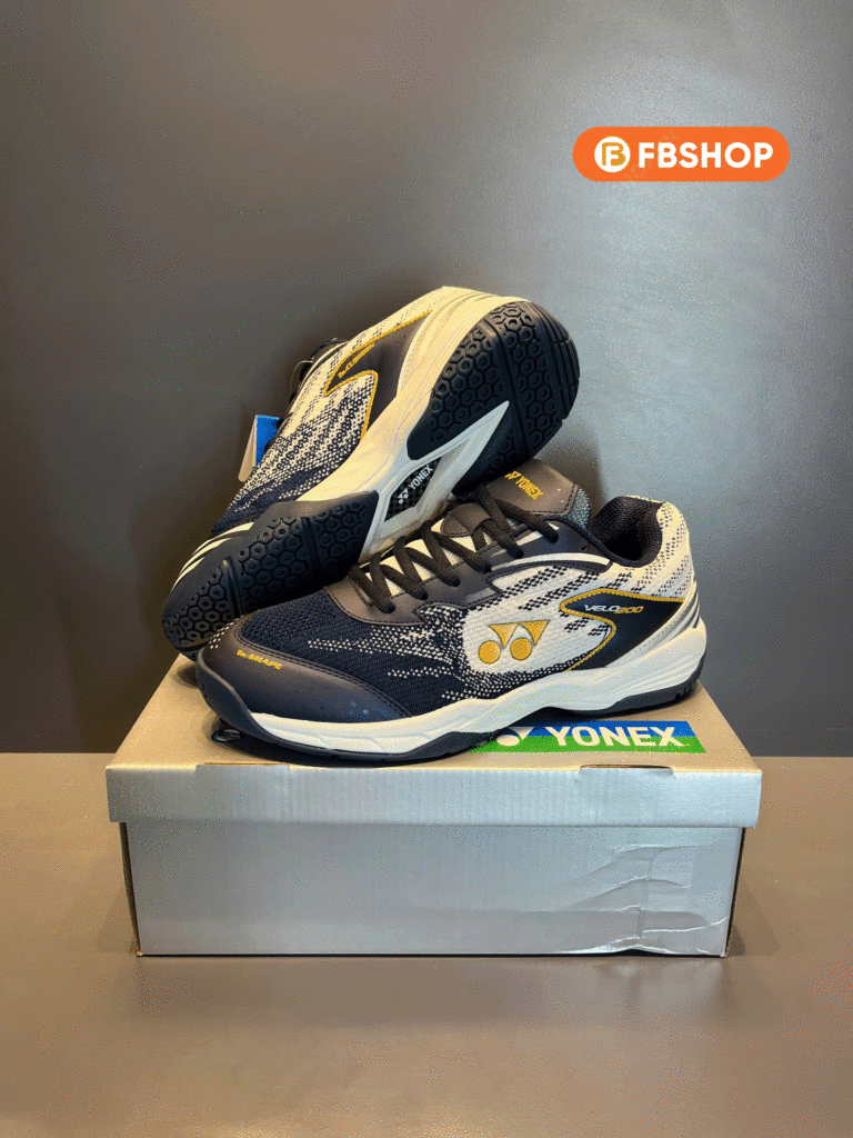 Giày cầu lông Yonex Velo 200