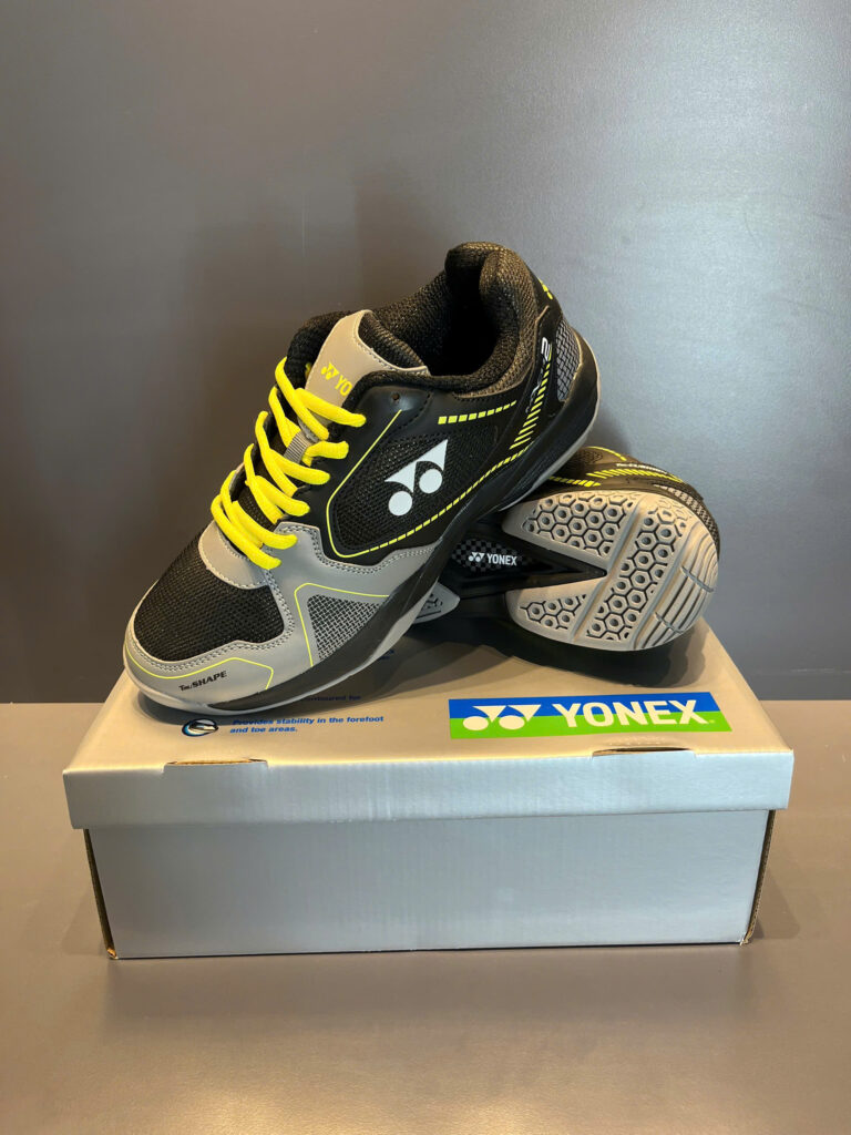 Giày cầu lông Yonex Mach 2