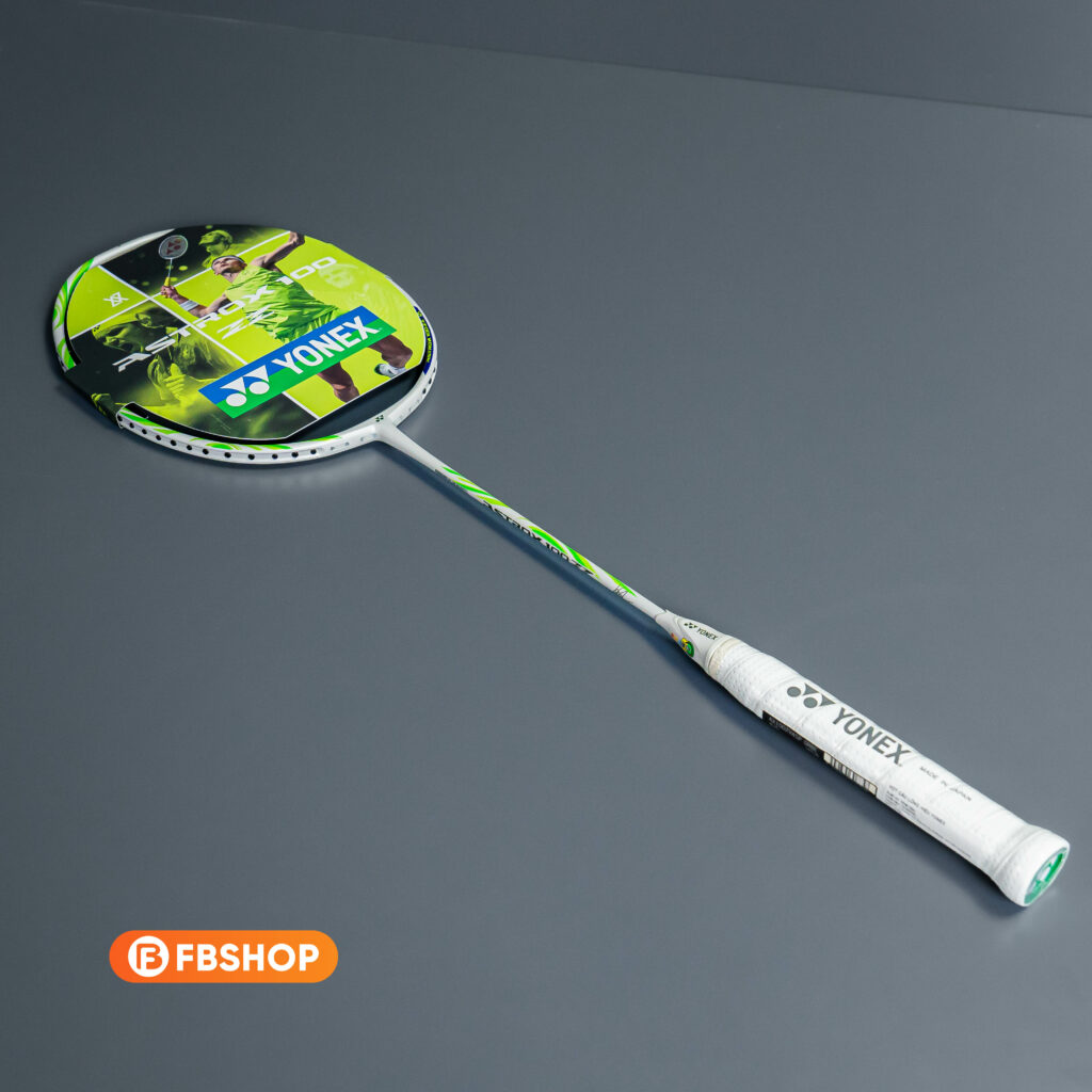 Vợt Cầu Lông Yonex Astrox 100ZZ VA phù hợp với người chơi chuyên công trình độ khá