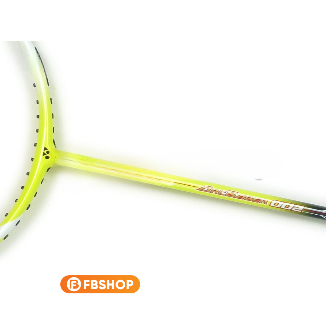 Yonex ArcSaber 002 phù hợp với lối chơi công thủ toàn diện Yonex ArcSaber 002 phù hợp với lối chơi công thủ toàn diện