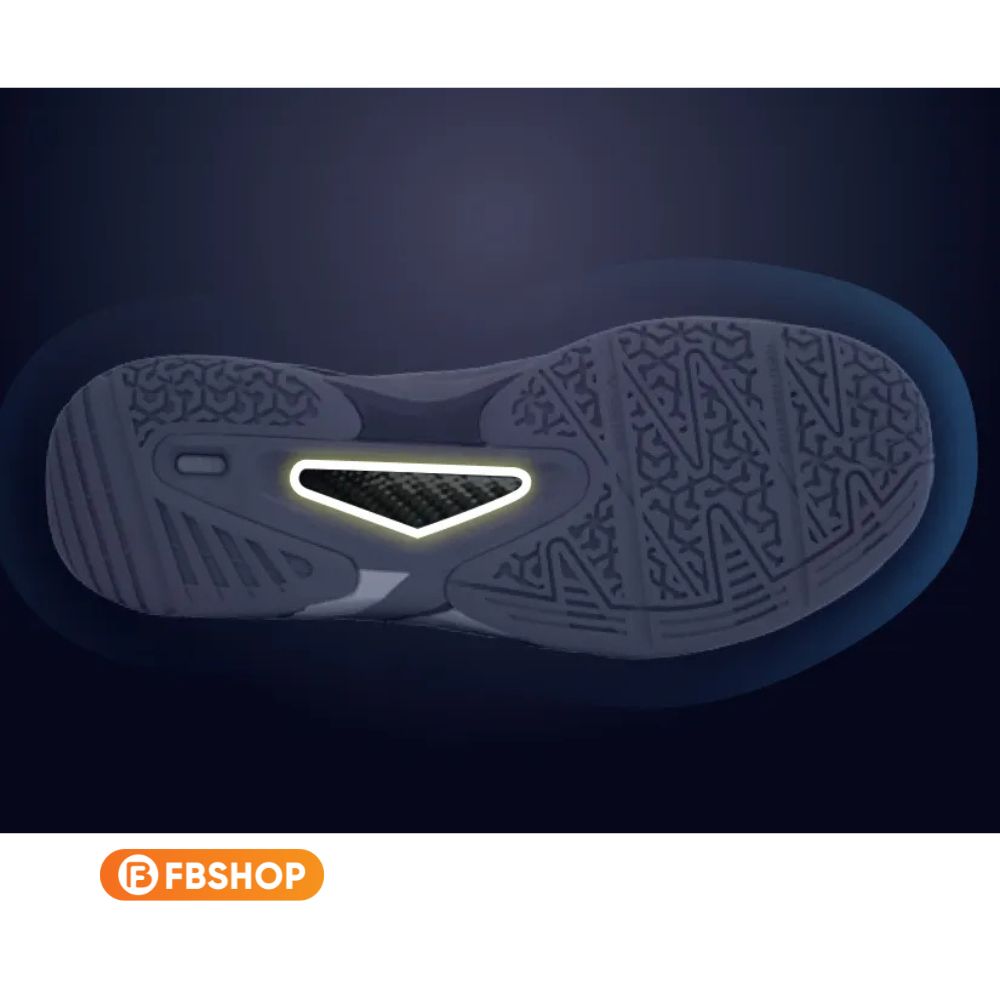 Cấu trúc công nghệ Carbon Power Carbon Power đóng vai trò như một bộ khung vững chãi, chống xoắn và tăng cường lực đẩy
