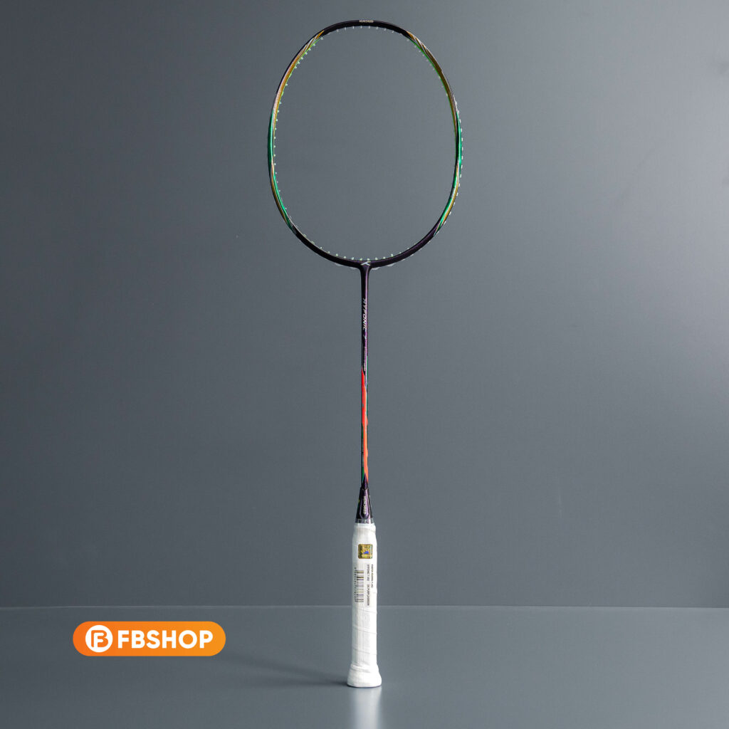 Vợt Cầu Lông Hundred Hyfonic 7 với thiết kế đầy huyền ảo và bí ẩn