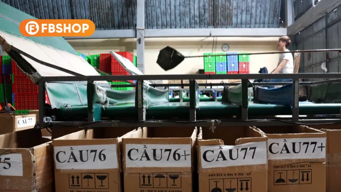 Sau khi gắn keo, khâu chỉ hoàn chỉnh, cầu được đem đi kiểm tra tốc độ đầy nghiêm ngặt Sau khi gắn keo, khâu chỉ hoàn chỉnh, cầu được đem đi kiểm tra tốc độ đầy nghiêm ngặt