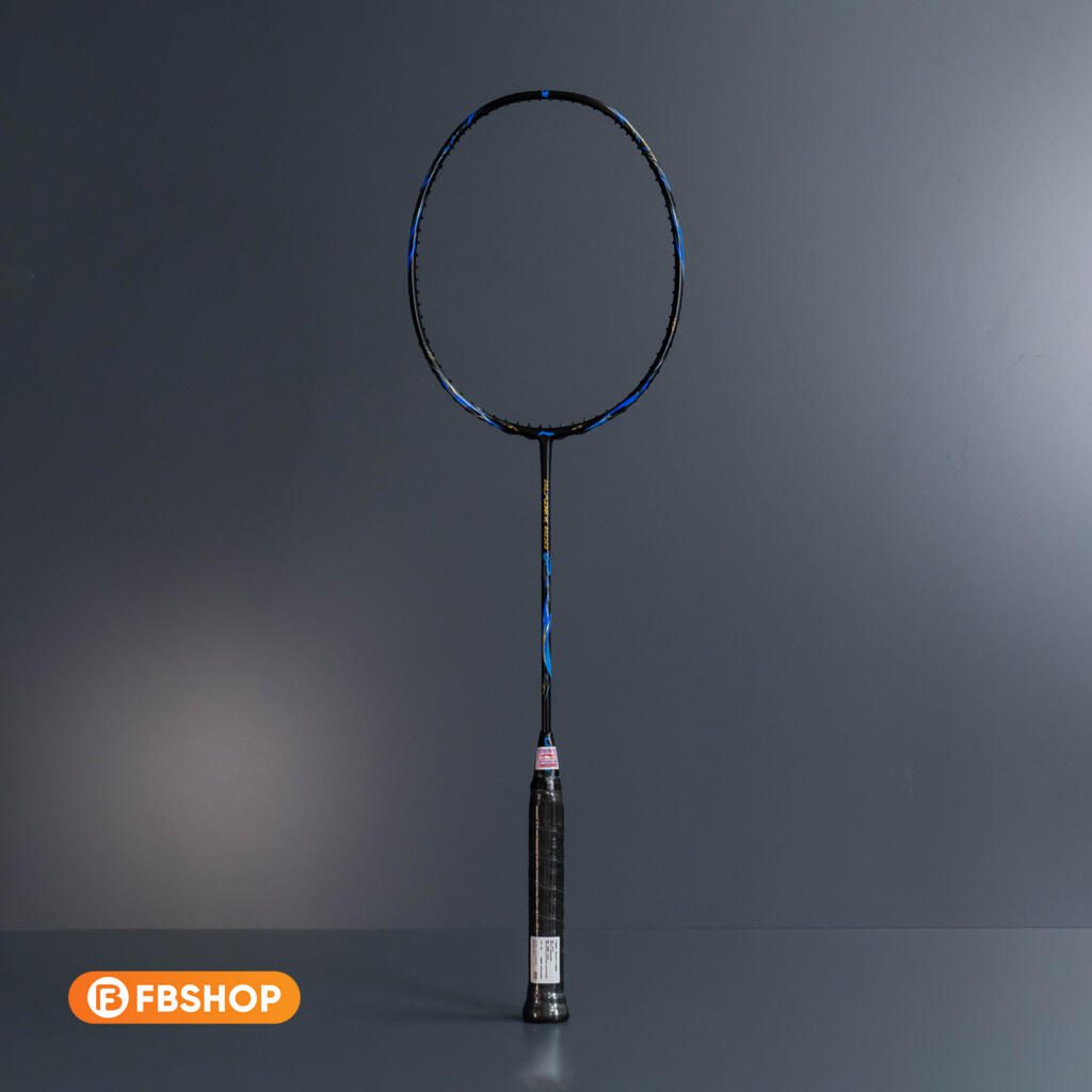 Bladex 800 Speed là cây vợt mới ra mắt năm 2026 của nhà Lining